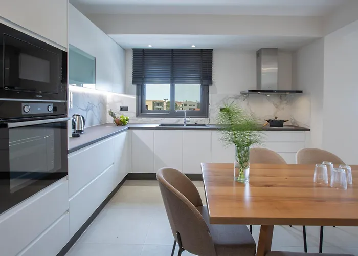 Pomaria Boutique Residences